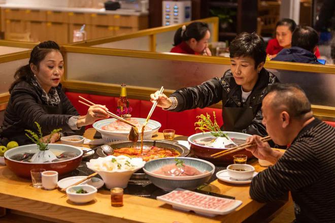 庆火锅“涮出”3千亿大市场麻将胡了网址热辣滚烫！重(图4)