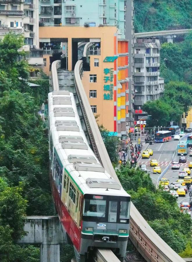 重庆亲子游4日攻略及费用 跟团怎么玩麻将胡了2模拟器重庆4日游带孩子多少钱(图3)